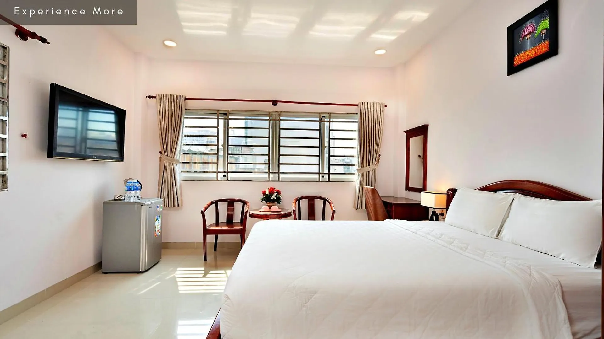 S169 Le Thanh Ton Ho Chi Minh City Hotel