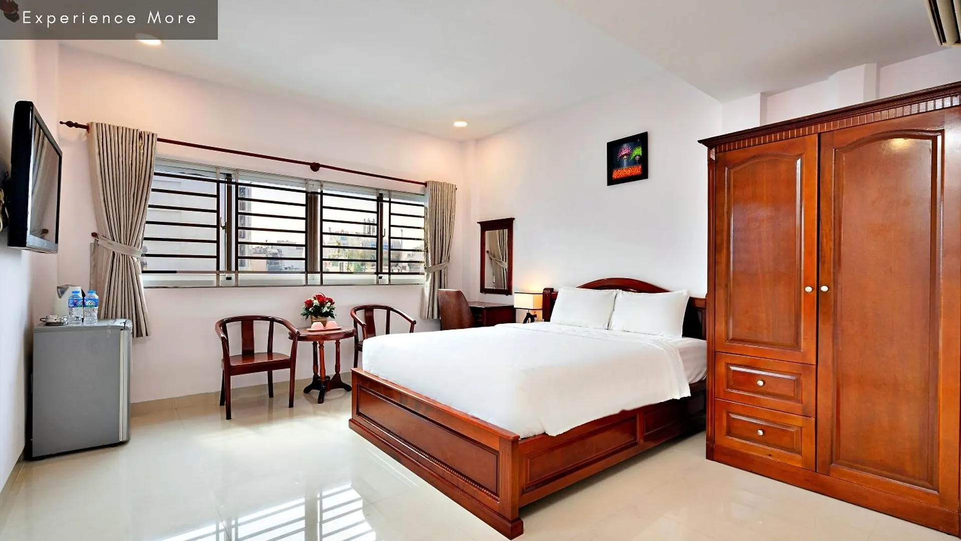 S169 Le Thanh Ton Ho Chi Minh City