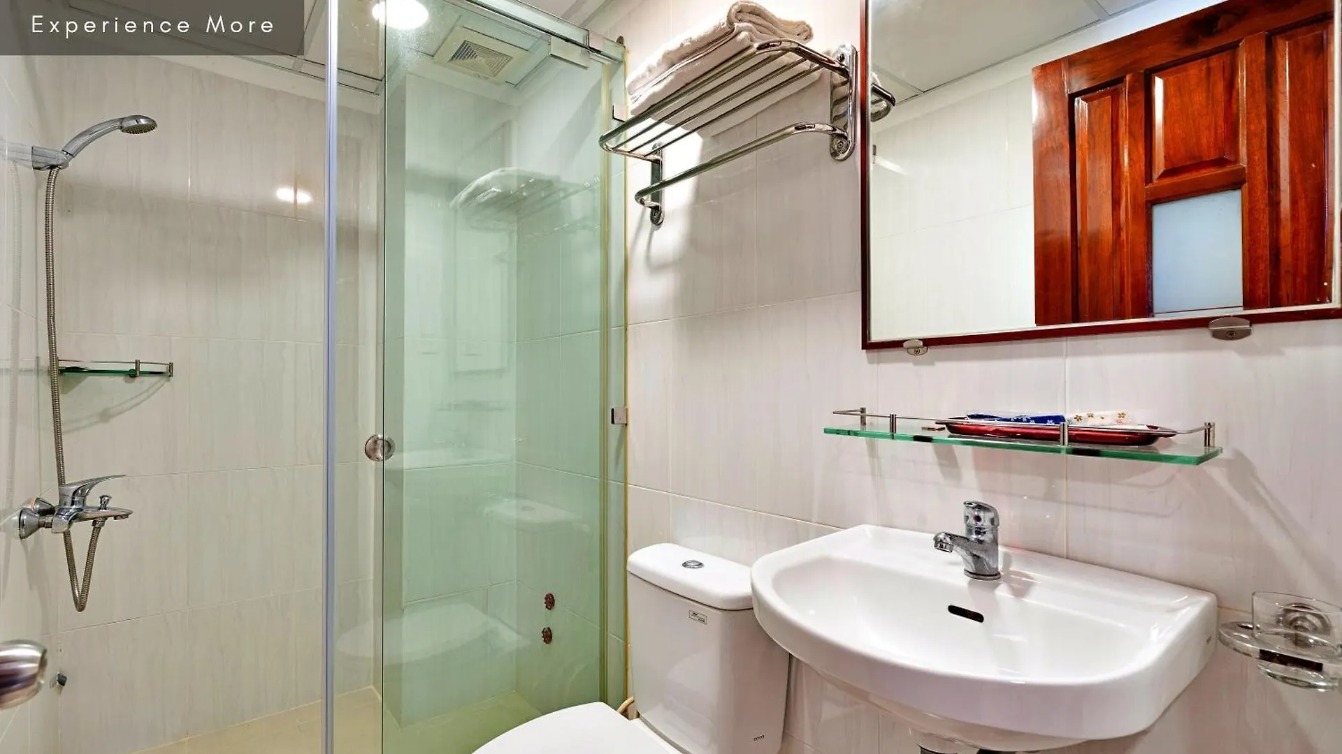 S169 Le Thanh Ton Ho Chi Minh City Hotel