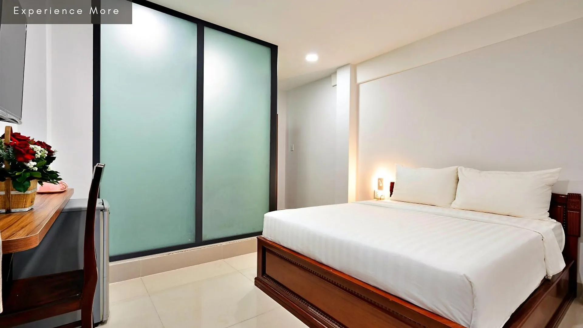 S169 Le Thanh Ton Ho Chi Minh City Hotel